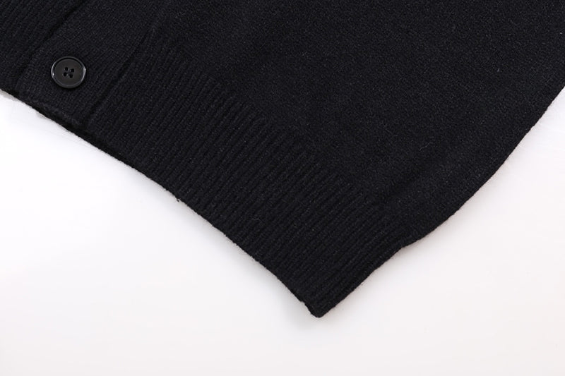 AMRI Black Core Knitted Sweater Hoodie