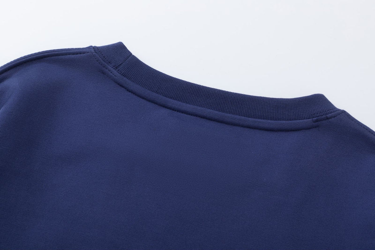 AMRI Arts District Cropped Crew Sweatshirts