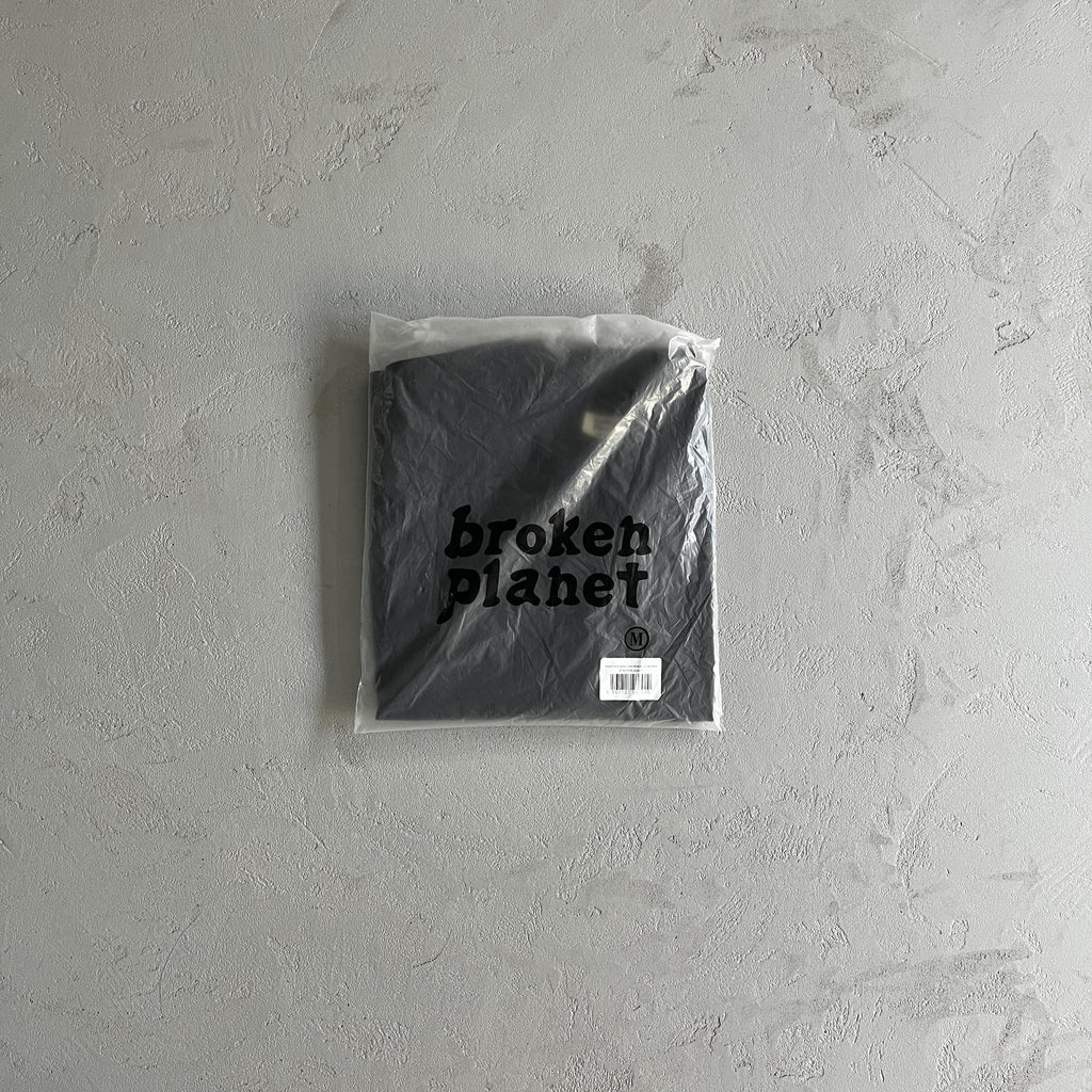 Broken P Basic Letter Short TShirt