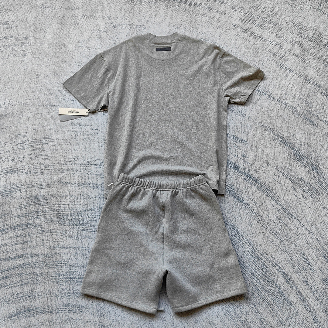 FOG Essentials Tshirt & Shorts 1977 1:1